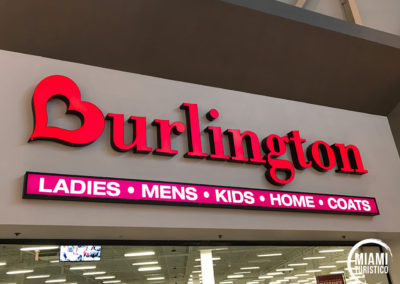 La tienda Burlington en Dolphin Mall